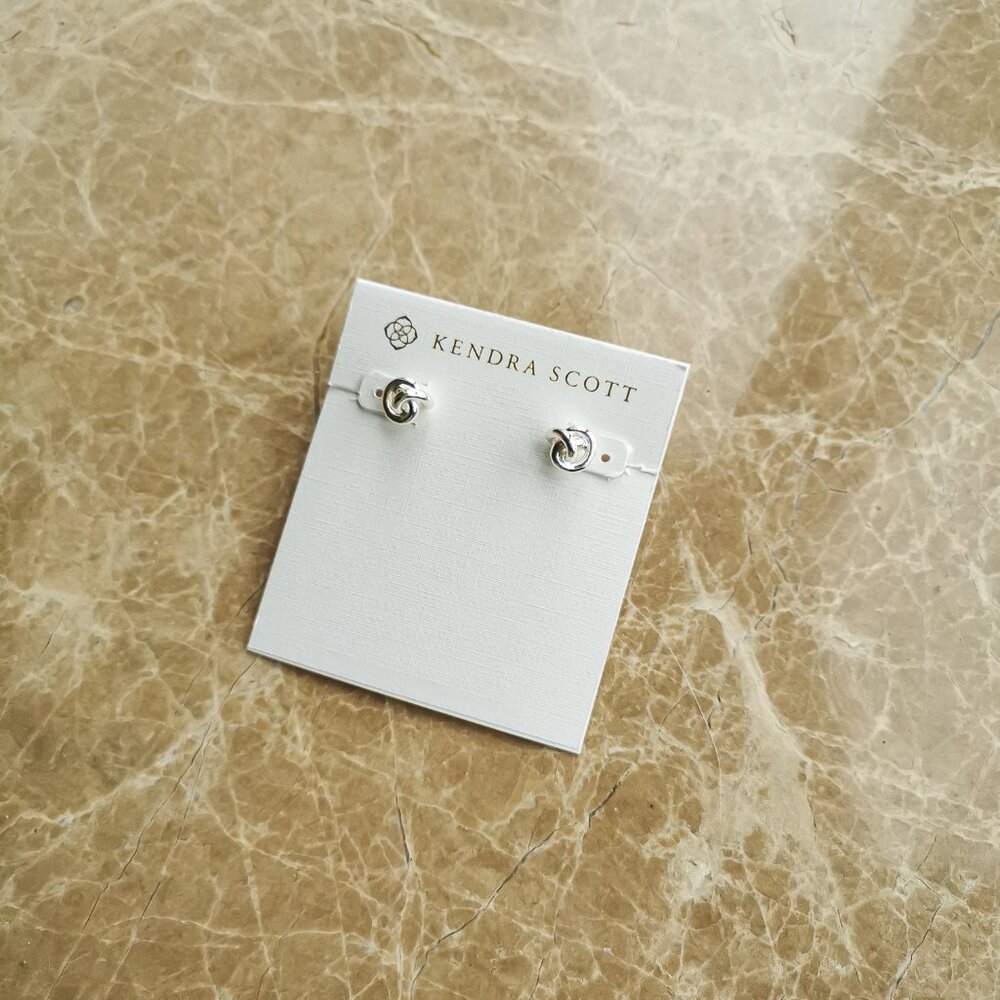 NEW Kendra Scott Bright Silver Presleigh love Knot Stud Earrings